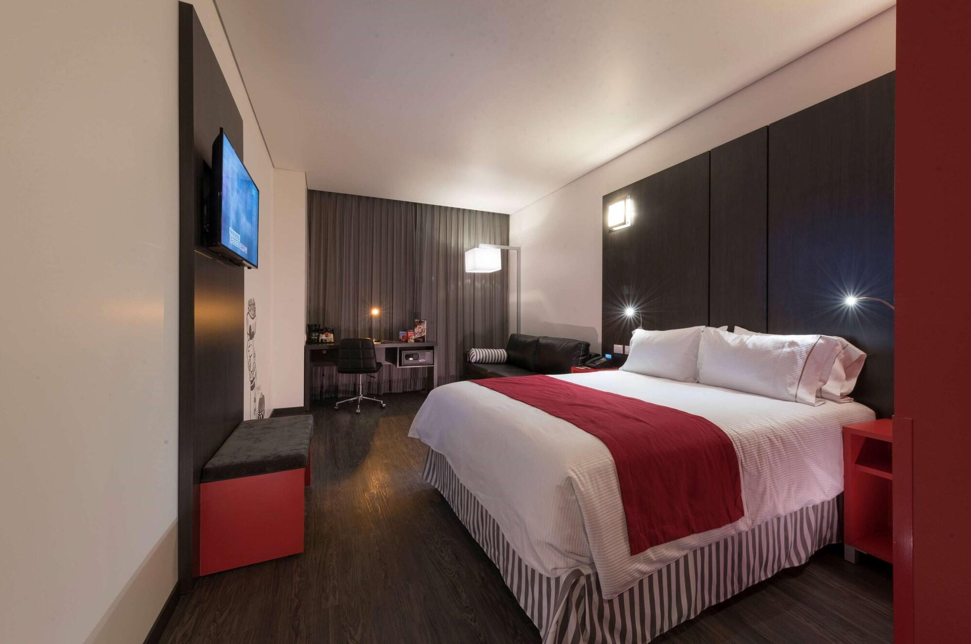 Ramada Encore San Luis Potosí Extérieur photo