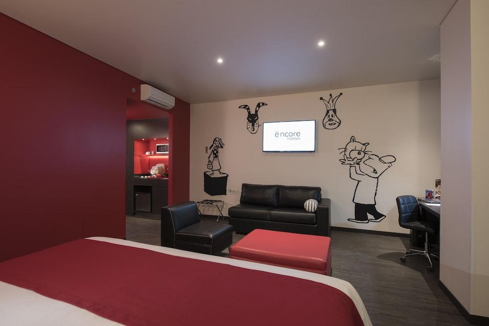 Ramada Encore San Luis Potosí Extérieur photo